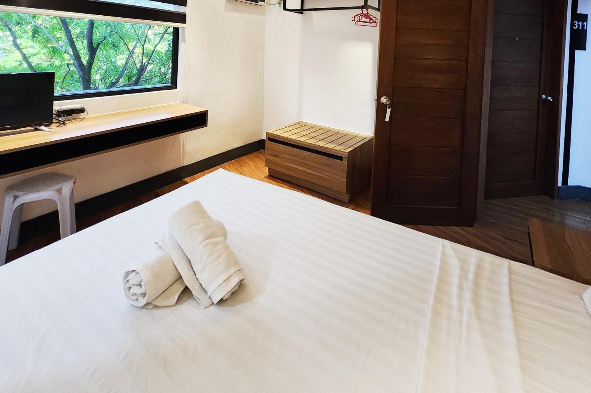 Boulevard Pension Hotel Cebu Esterno foto