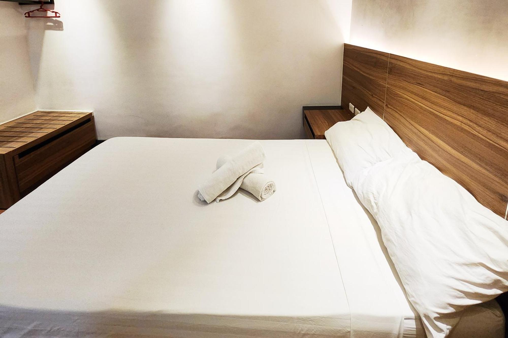 Boulevard Pension Hotel Cebu Esterno foto